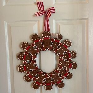 18” Gingerbread Men Christmas Wreath Layered Decorated w/ White & Red Icing